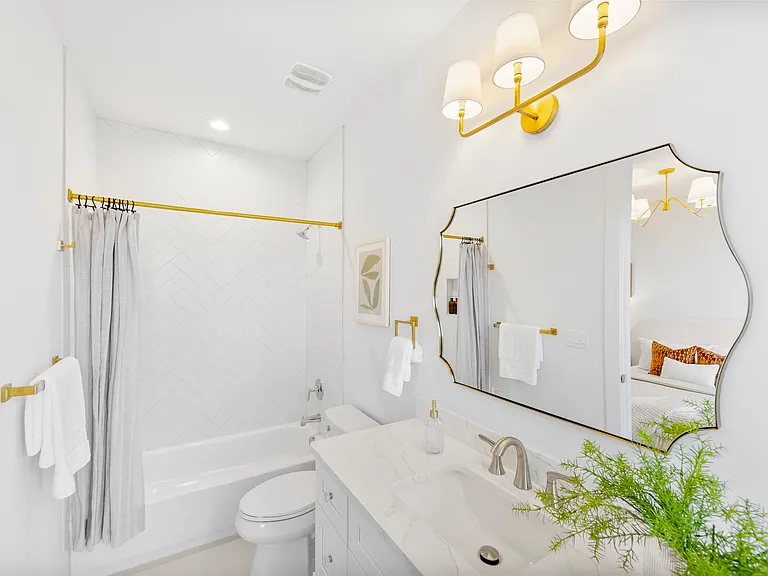 932 Parkwood Ave — Photo 25