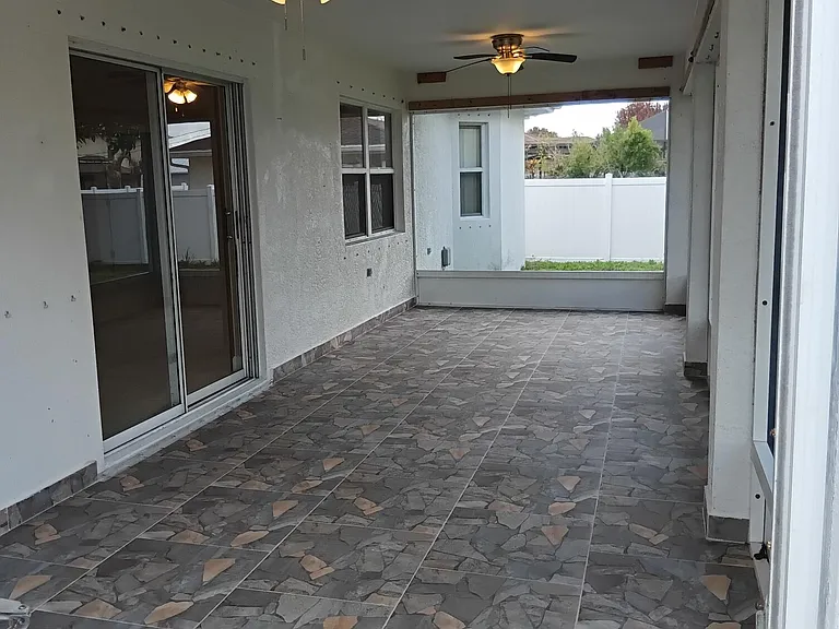 726 SW Byron St — Photo 3