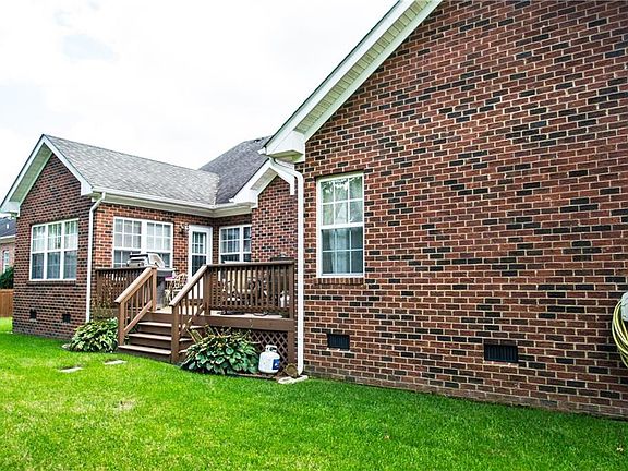 3rd image of 3331 Mintonville Point Dr