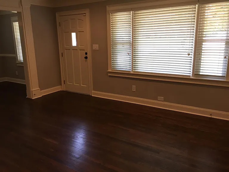 889 Scott Cir — Photo 9