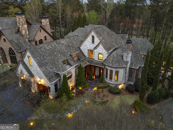 290 Ardsley Ln, Alpharetta, GA 30005