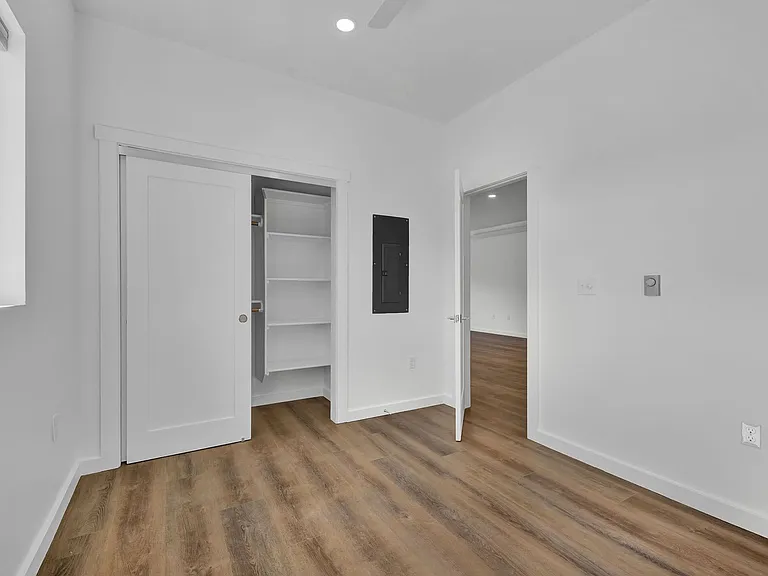 Saddle Lofts Apartments — Photo 37