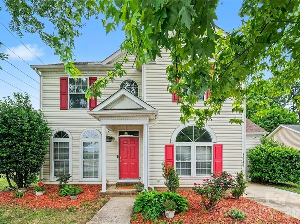12548 Panthersville Dr, Charlotte, NC 28269