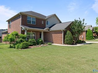 4510 Stone Park Cir, Owens Cross Roads, AL 35763