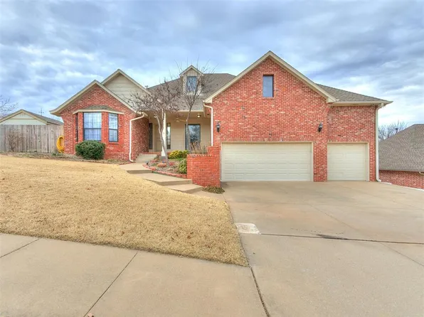 2601 Ashebriar Ln, Edmond, OK 73034
