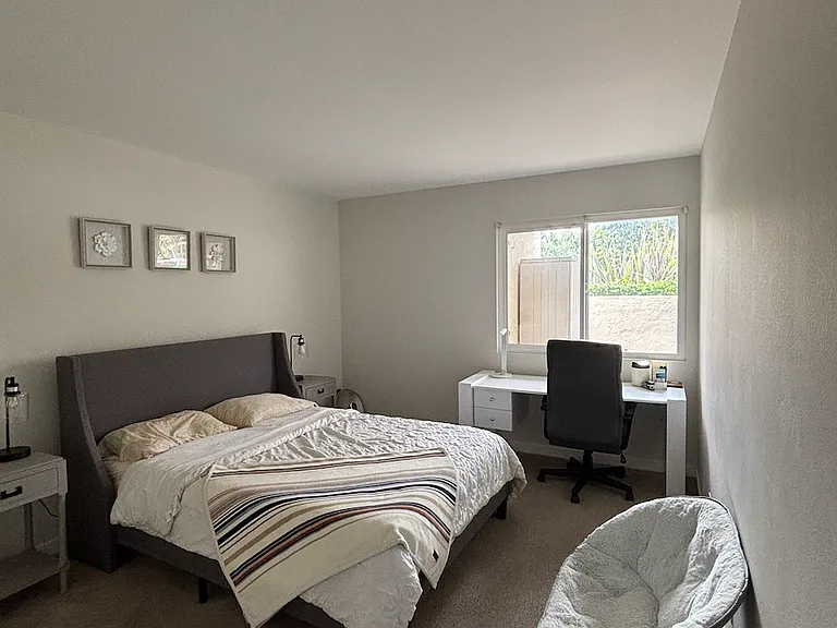 5510 Armitos Ave #9 — Photo 13