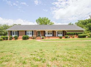 711 Timberlake Rd, Anderson, SC 29625