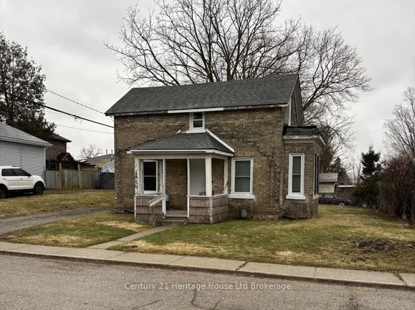 126 Burtch St, Woodstock, ON N4S 3M7