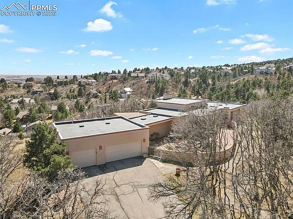 2nd image of 4365 Star Ranch Rd