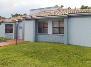 620 SW 89th Ave, Miami, FL 33174