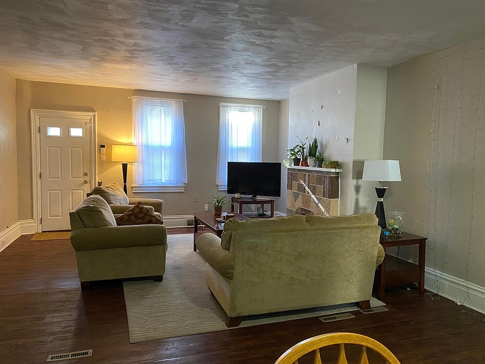 Dining Room 3