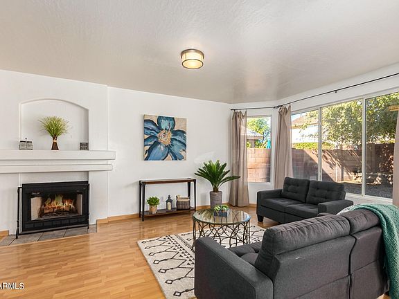 3rd image of 4330 E Glenhaven Dr
