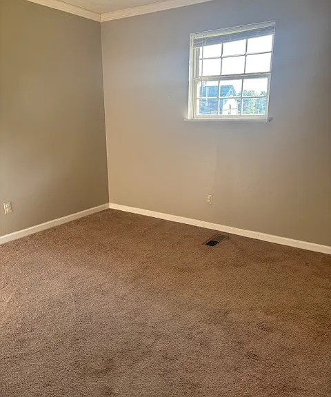 413 N Church St #6 — Photo 6