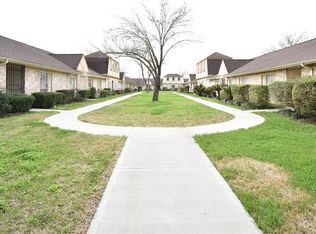 7489 Cook Rd, Houston, TX 77072