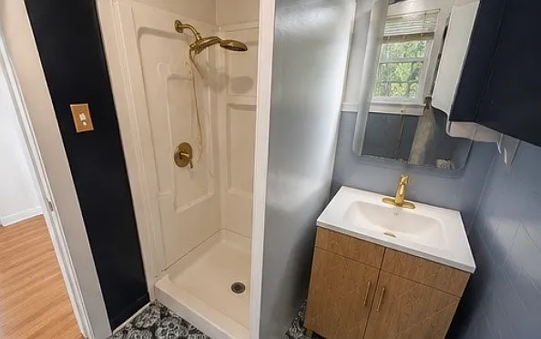 843 Cross St #2 — Photo 9