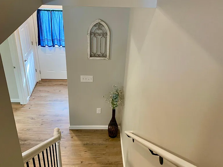 63 Melrose Dr — Photo 7