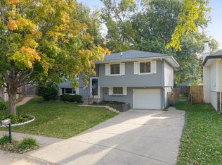 6711 S 139th Avenue Cir, Omaha, NE 68137