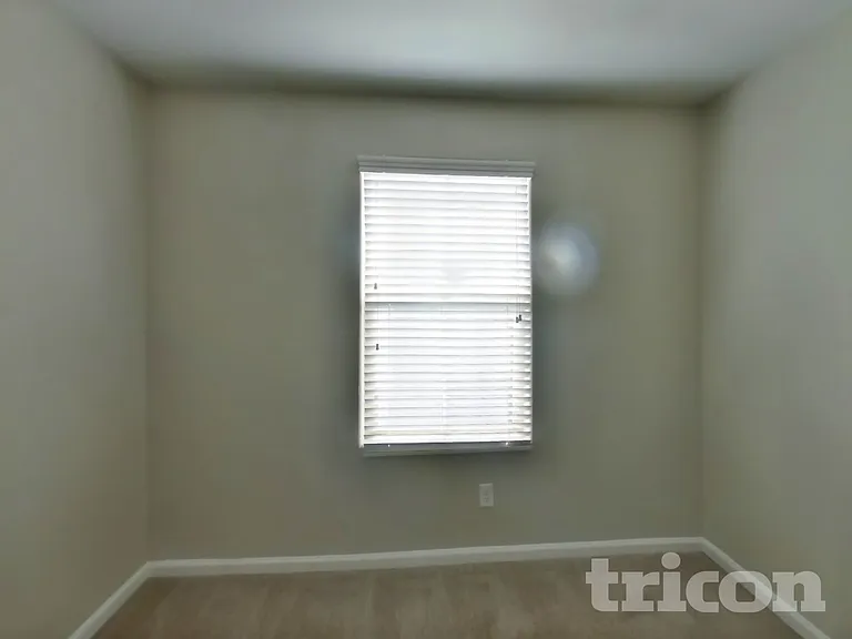 12575 W Hummingbird Ter — Photo 9