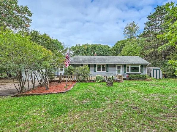 31018 Baltimore St NE, Cambridge, MN 55008