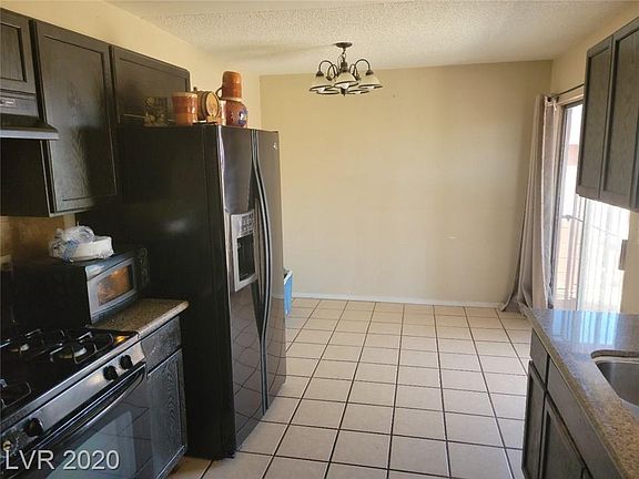 4th image of 2305 W Cartier Ave