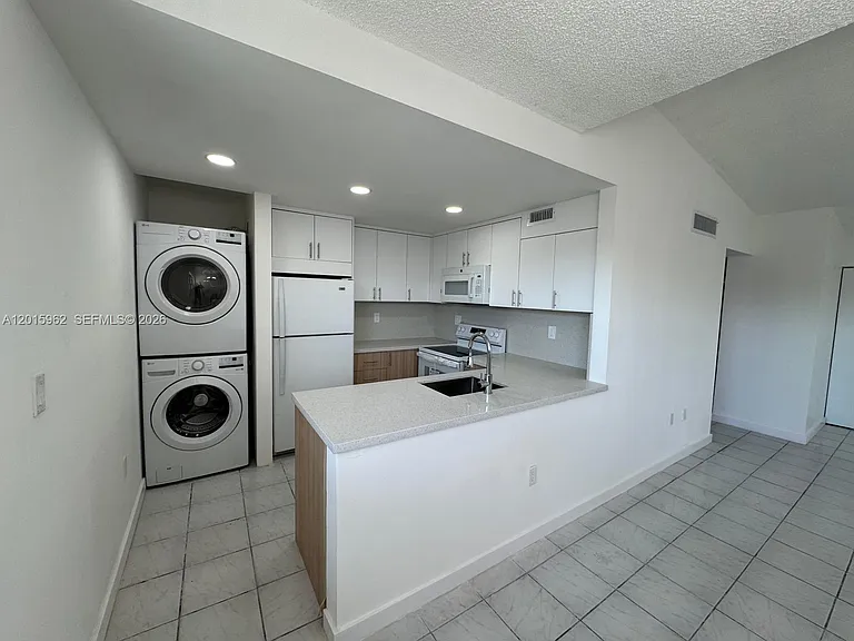 10296 NW 9th Street Cir #202 — Photo 3