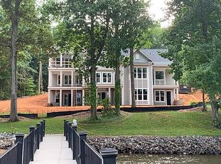 469 Stillwater Rd, Troutman, NC 28166