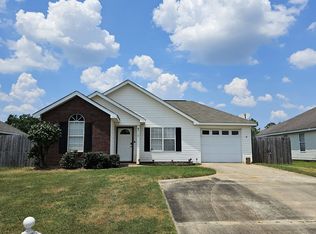 210 Kentshire Ln, Bonaire, GA 31005