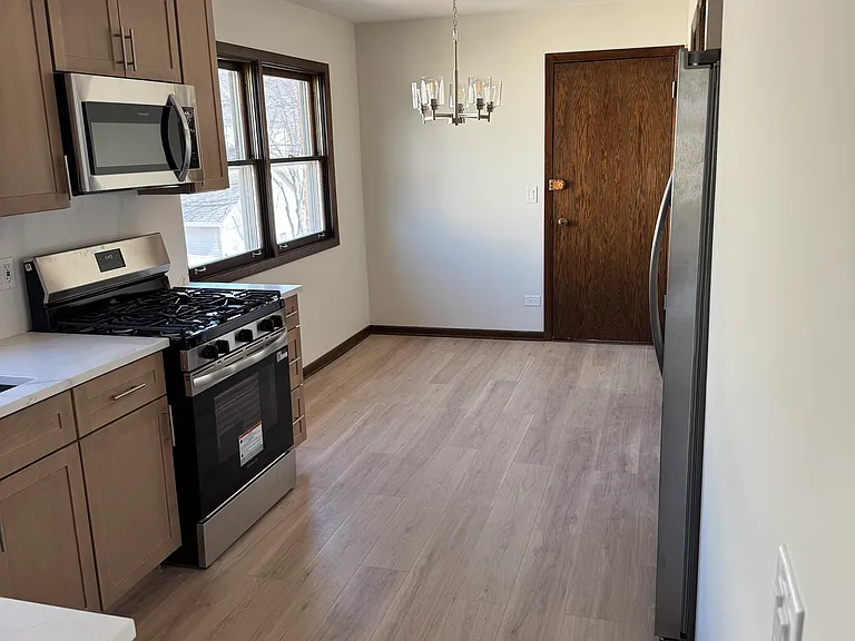 6849 N Overhill Ave #2 — Photo 2
