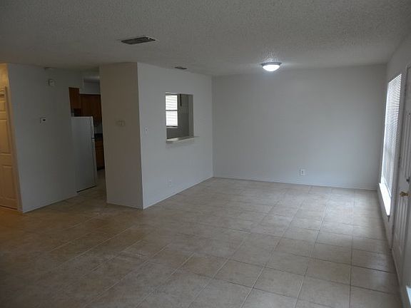 5th image of 5006 Huntsmoor Ct