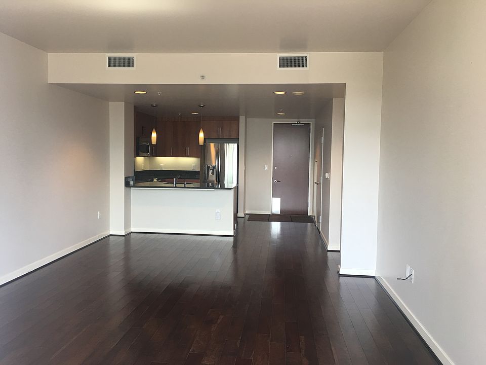 1st image of 38 N Almaden Blvd Unit 1618