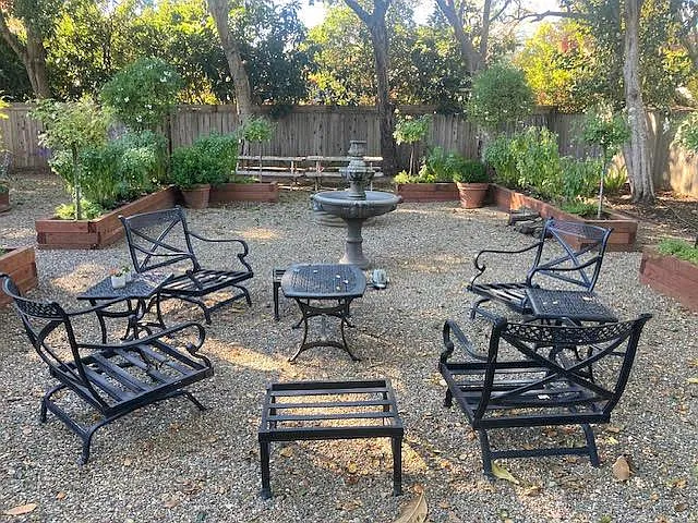 backyard sitting area by fountain