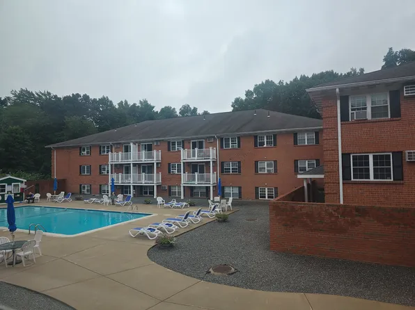 30 Leonard Rd Unit 30, Boxborough, MA 01719