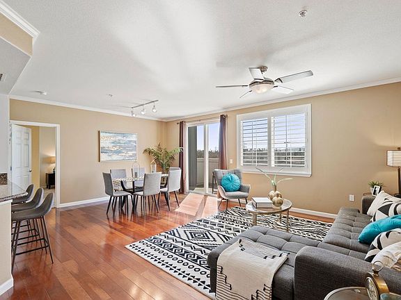 3rd image of 809 Auzerais Ave Unit 440