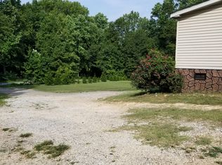 121 Hillcrest Dr, Williamston, SC 29697