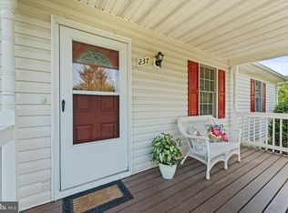237 Jefferson St, Warrenton, VA 20186