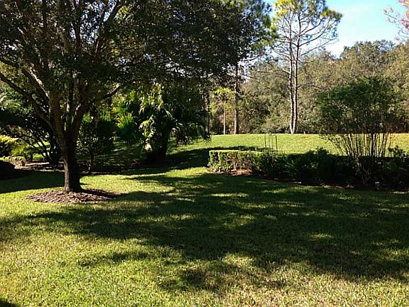 3rd image of 5115 Pinnacle Dr