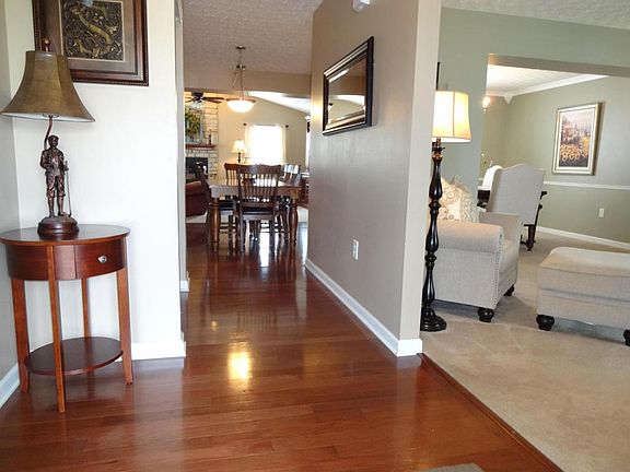 4th image of 1613 Morrison Farms Dr