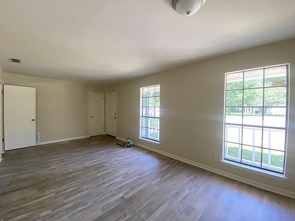 20220613_190849433_iOS_06142022