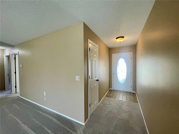 4th image of 3905 Philcrest Pl