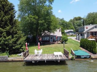 29 Bearfort Rd, West Milford, NJ 07480