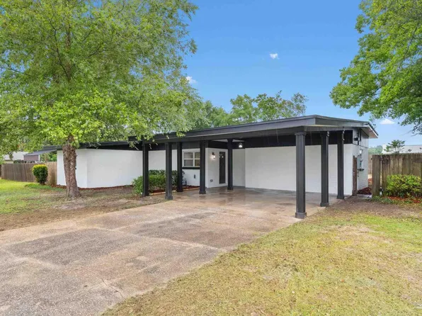 514 Morris Ave, Cantonment, FL 32533