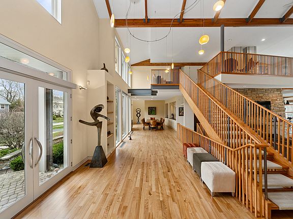 3rd image of 282 Linden Park Pl