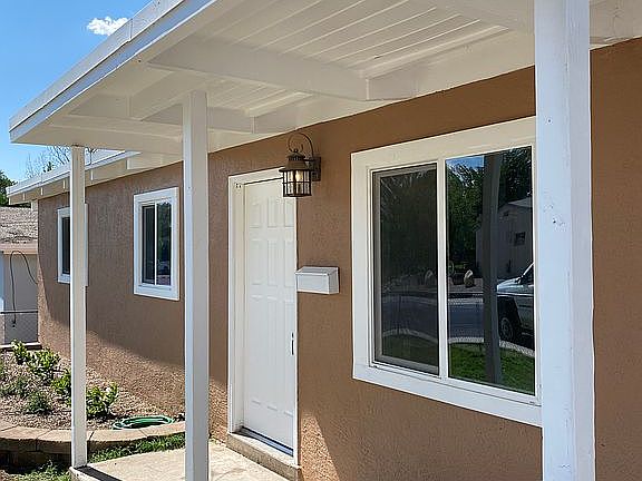 2nd image of 309 W Boyd Dr