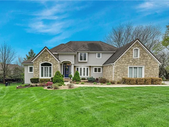 14105 Belinder St, Leawood, KS 66224