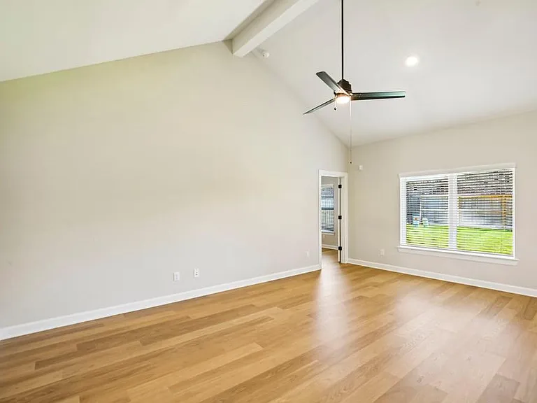 3085 Sorrento Hill Dr — Photo 8