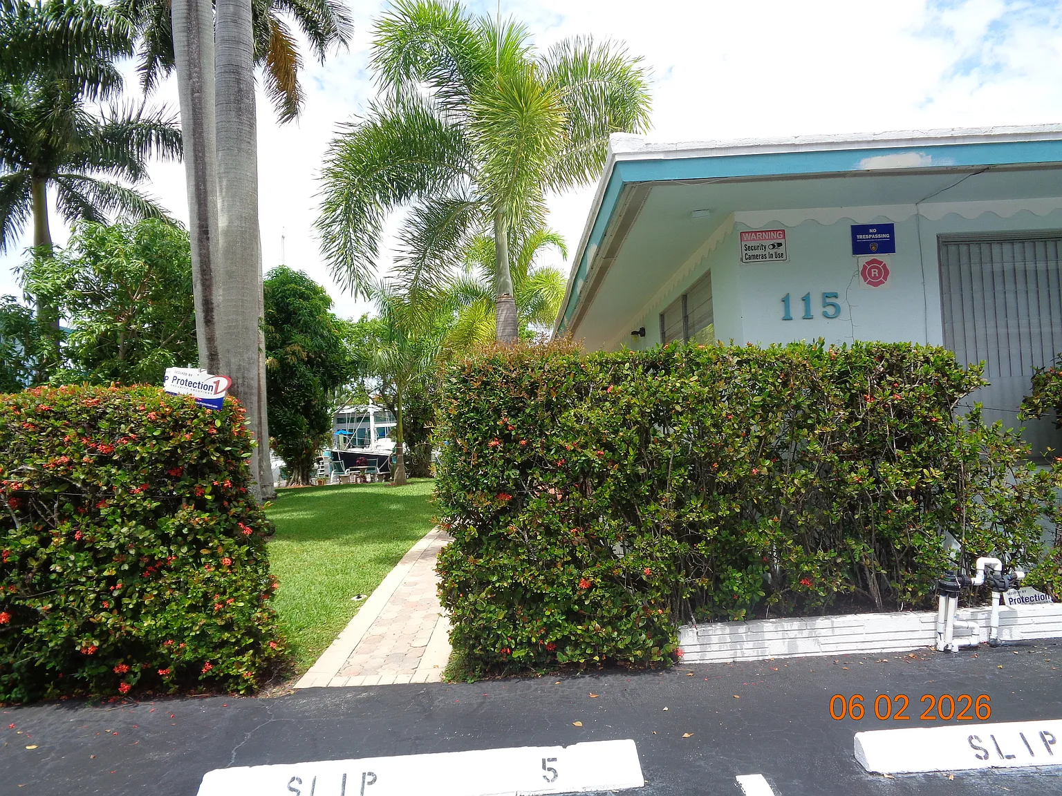 1 bed, 250 sqft, $2,200 — Photo 1