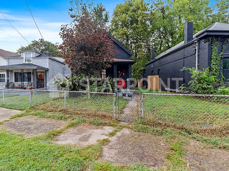 2631 Northwestern Pkwy — Photo 10