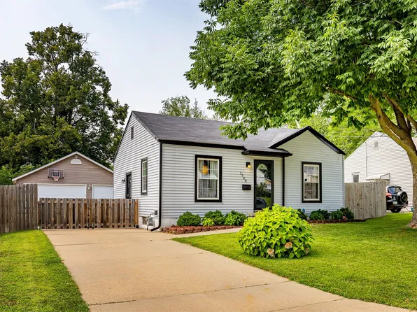 1700 57th St, Des Moines, IA 50310
