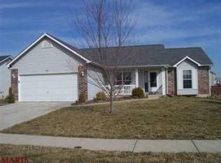 7370 Cinnamon Teal Dr, O'Fallon, MO 63368