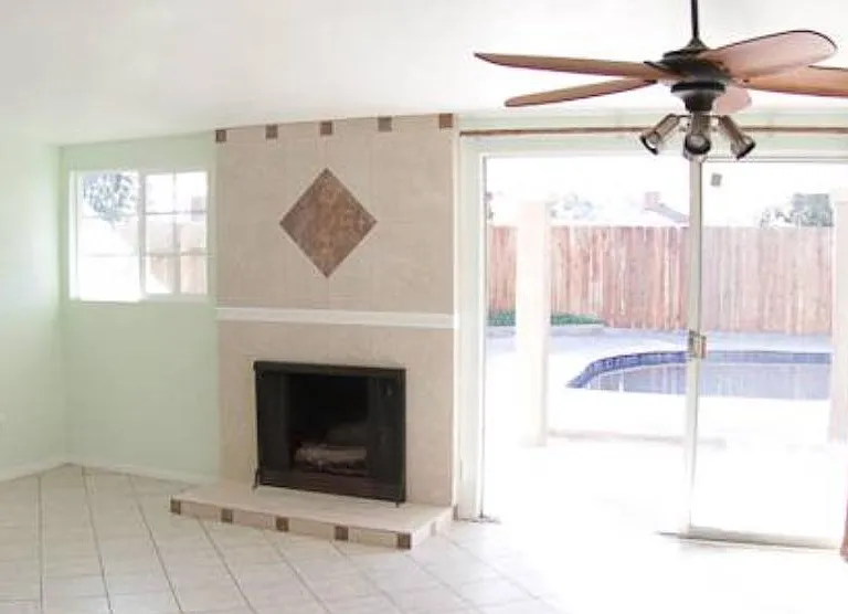 2466 Palace Dr — Photo 3